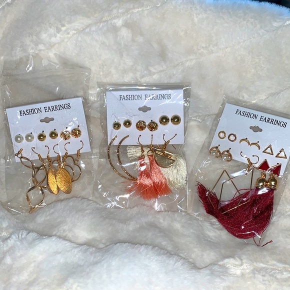 18 Pairs of Fashion earrings - Picture 2 of 6